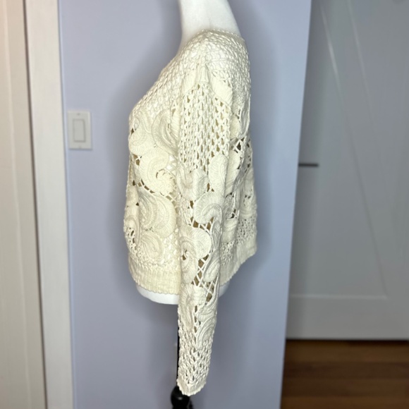 Per Se cream cotton scroll pattern knit cardigan. Size M. Excellent condition! - Picture 4 of 13